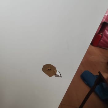 Reklamda Özel Depolama Vaadi Bozuldu, Eşyalar Ortak Alanda Ve Hasarlı