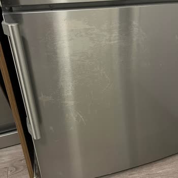 Çamaşır Makinesi Paslanması Ve Buzdolabı Kapak Deformasyonu Şikayeti