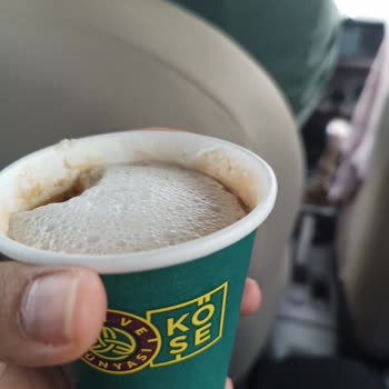 Shell Bozulmuş Süt İçeren Latte Sağlık Endişesi