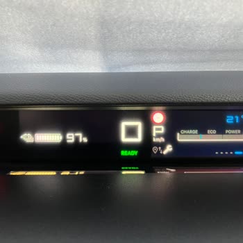 Citroen Periyodik Bakımda Eksik Batarya Kontrolü Ve Yazılım Güncellemesi