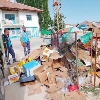 A101 Çandır Şubesindeki Çöp Atma Ve Çevre Kirliliği Sorunu
