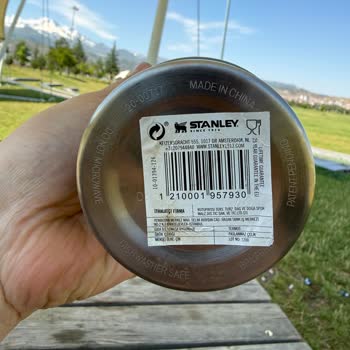 Stanley Termosu Sıcaklığı Bir Saatte Buz Gibi Oluyor