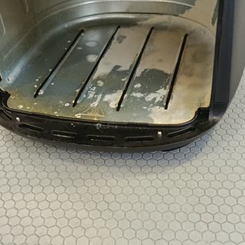 Garanti Kapsamındaki Philips Airfryer Cihazı Kullanıcı Hatası İddiası İle Reddedildi