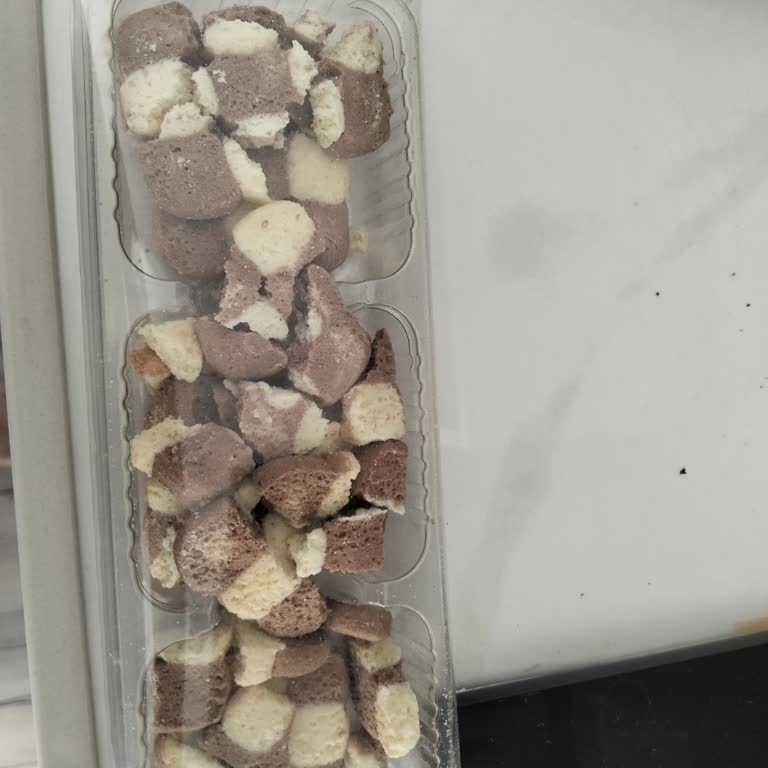 Glutensiz Bisküvi Paketi Açıldığında Kırık Ve Dağınık Çıktı