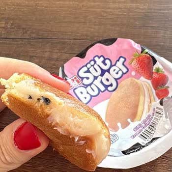 Eti Süt Burger'de Siyah Plastik Parça Çıktı: Çocuk Sağlığına Yönelik Ciddi Tehlike
