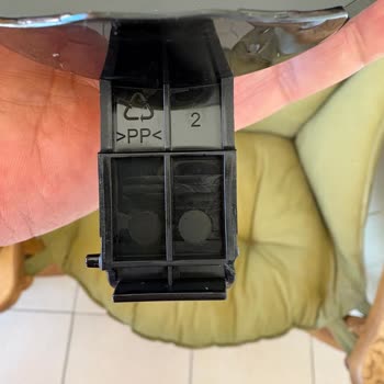DeLonghi Kahve Makinesinin Kırık Parçası İçin Değişim Talebi