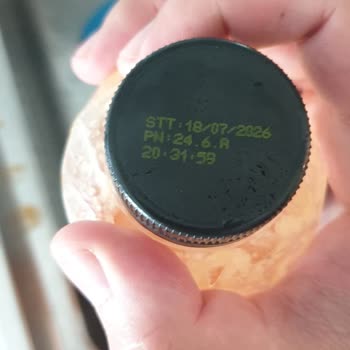 Patlayan Şişeler Ve Bozuk Portakal Suyu Sağlık Ve Maddi Risk