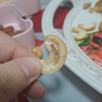 Kurtlanan Kuruyemişte Sağlık Ve Hijyen Sorunu