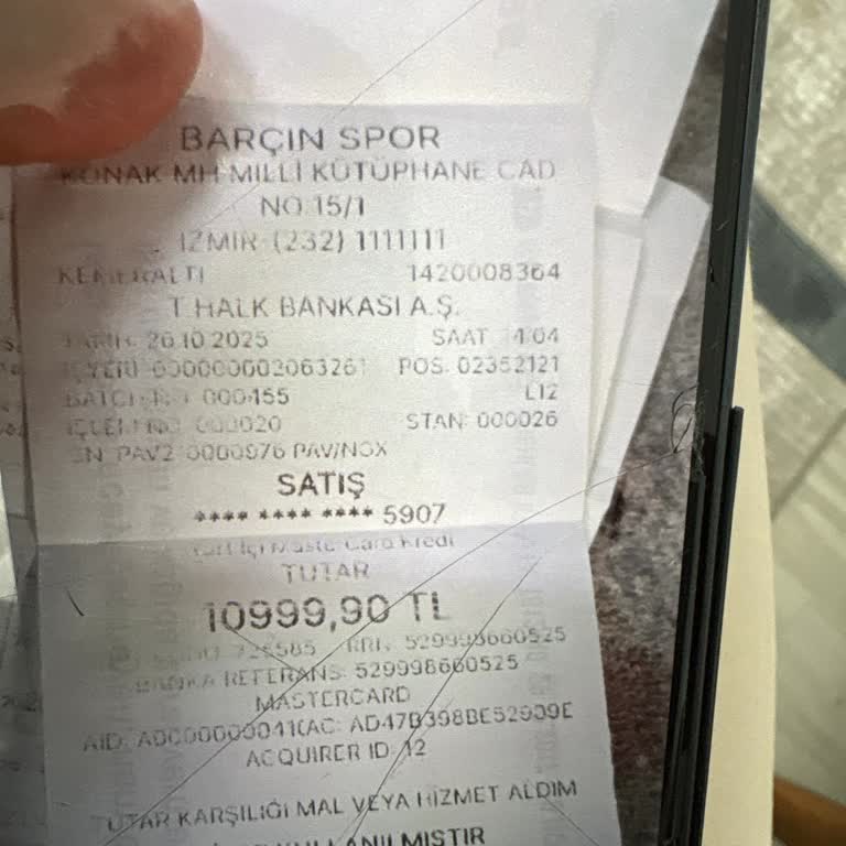 Kısa Sürede Açılan Nike Air Ayakkabısına Garanti Reddi