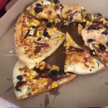 Tıkla Gelsin Pizza Dağılmış Ve Kötü Durumda!