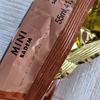 Magnum Mini Dondurmasında Yarım Ürün Eksikliği Ve Hayal Kırıklığı