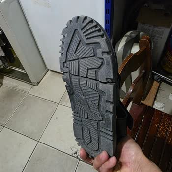 Kusurlu Sandalet Tabanı Kırıldı, Ürün Değişimi Talebi