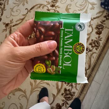 Kahve Dünyası Tam Bol Fıstıklı Çikolatasının Köşesi Eksik Çıktı