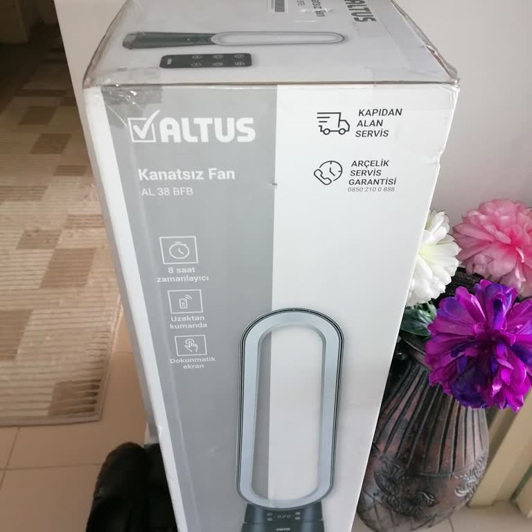 İade Talebim Gecikiyor Ve Kargo Gelmiyor, Acil Çözüm Ve Geri Ödeme Bekliyorum