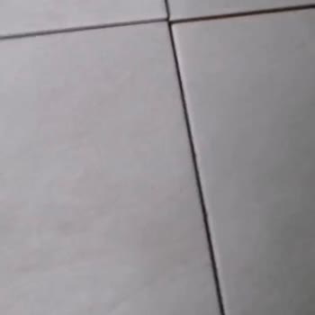 Kale Seramik Hatalı Ürünler Nedeniyle İnşaat Durduruldu