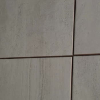 Kale Seramik Hatalı Ürünler Nedeniyle İnşaat Durduruldu