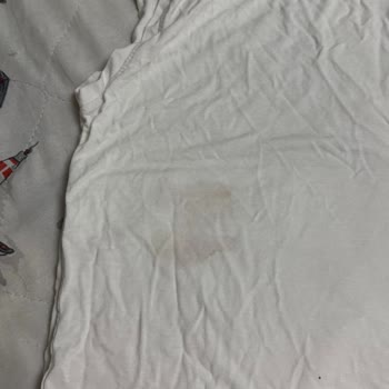 Arçelik Çamaşır Makinesi Beyaz Çamaşırları Temizlemiyor Ve Gürültülü Çalışıyor