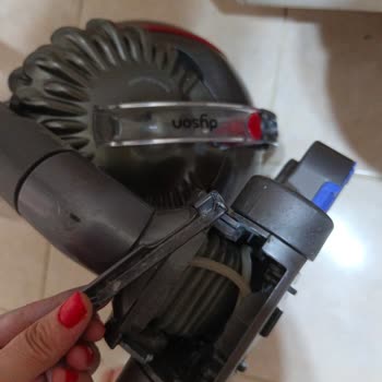 Dyson Süpürge Başlığı Kırıldı Garanti Reddedildi Ve 5 Bin TL Ücret Talep Edildi