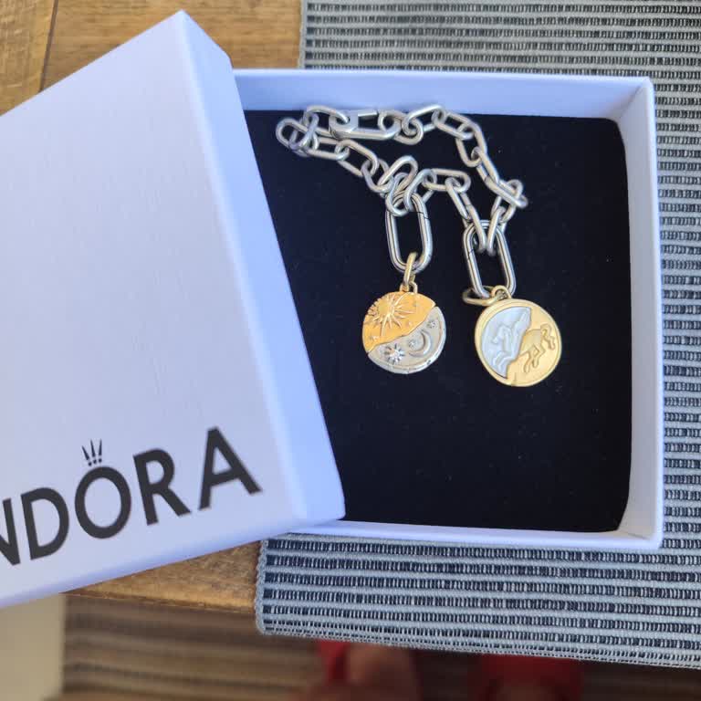 Pandora Bileklik Ve Charm'larda Hızlı Kararma Ve Değişim Talebi