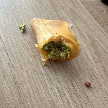 Çitlekçi Padişah Lokum’da Plastik Boncuk Bulunması Ve Cevapsız Şikayet