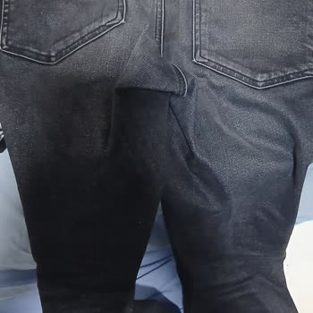Kısa Sürede Renk Solması Ve Deformasyon Yaşayan Kot Pantolon İçin Değişim Talebi