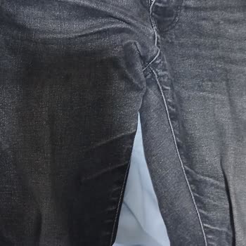Kısa Sürede Renk Solması Ve Deformasyon Yaşayan Kot Pantolon İçin Değişim Talebi
