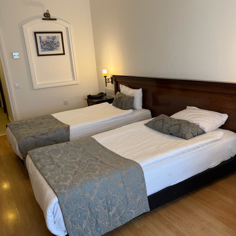 Hotel Pia Bella Çift Kişilik Odada Tek Kişilik Yataklar