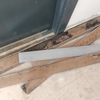 TOKİ Konutlarındaki Su Sızıntısı Ve Çürüme Sorunu Hızlı Çözülmeli