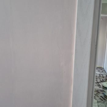 Polisan Boyada Bej Kartela Rengi Pembe Çıktı