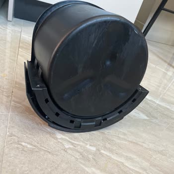 Airfryer Kapağı Aniden Koparak Ciddi Güvenlik Riskine Dönüştü