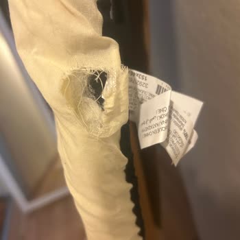 Zara Home’dan Defolu Ütü Masası Kılıfı, Acil Değişim İstiyorum