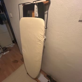 Zara Home’dan Defolu Ütü Masası Kılıfı, Acil Değişim İstiyorum