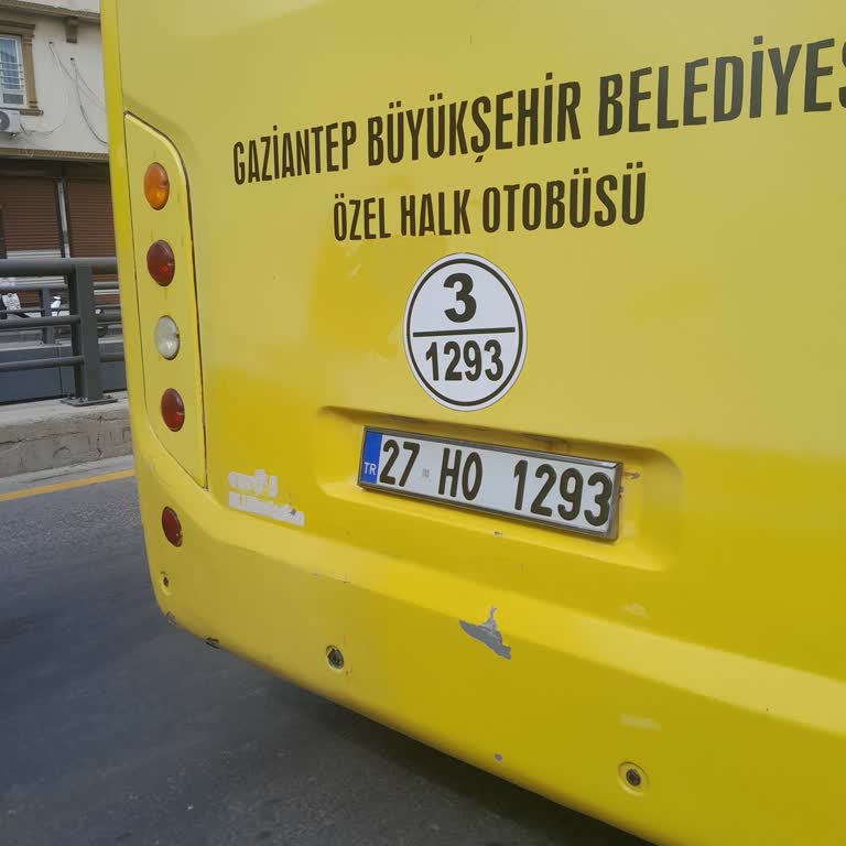 Şoförün Yolcu İnişinde Otobüsü Hareket Ettirmesi Ciddi Güvenlik İhlali
