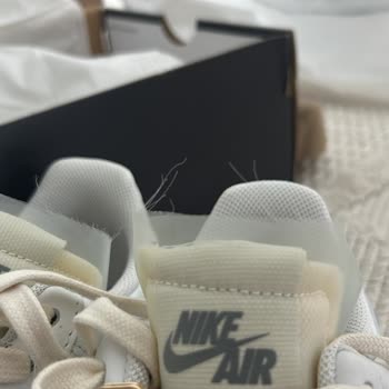 Kusurlu Nike Air Force 1 Yeni Ürün Olarak Gönderildi Ve Değişim Talebim Reddedildi