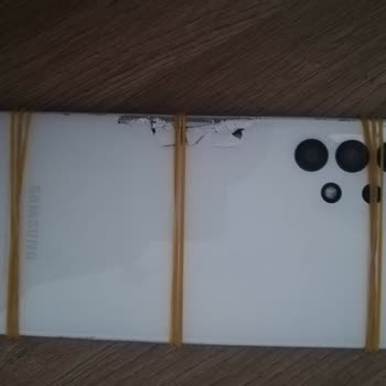 Su Geçirmez Kılıf İddiaları Yerine Getirilmedi, Telefonlarım Hasar Aldı