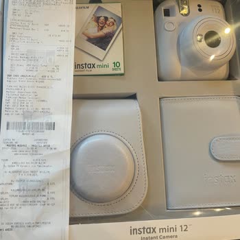 Instax Mini 12 Kameranın Çalışmamasına Karşı Anında İade Beklentisi