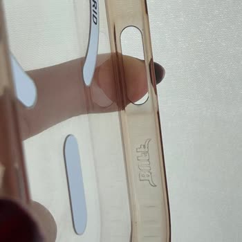İPhone 17 Pro Şeffaf Kılıfın Sararması Ve İade Talebi