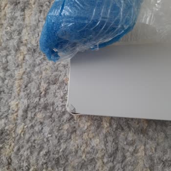 IKEA'dan Üst Üste Hasarlı Masa Teslimatı Ve Acil Çözüm Talebi