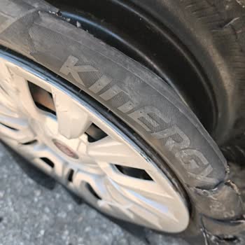 Hankook Lastiğinde Ani Patlama Güvenlik Tehlikesi