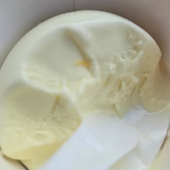 Limonlu Dondurmanın İçinde Tırnak Parçası: Hijyen İhlali