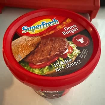 Superfresh Dondurulmuş Hamburger Köftesinde Mavi Jel Sorunu Ve Gıda Güvenliği Endişesi