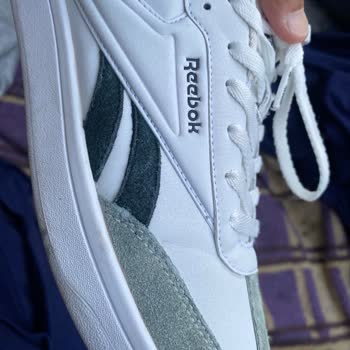 Reebok Ayakkabısının Yıkama Sonrası Boyanması Ve Kalite Sorunu