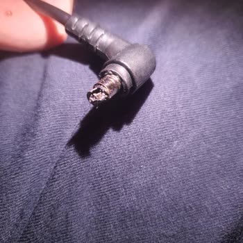 Monster Laptopta Aşırı Isınma Ve Erime Sorunu