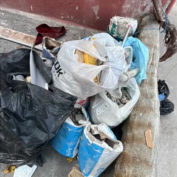 Molozların Alındığı Bildirimi Yanıltıcı, Gerçekten Alınmadı