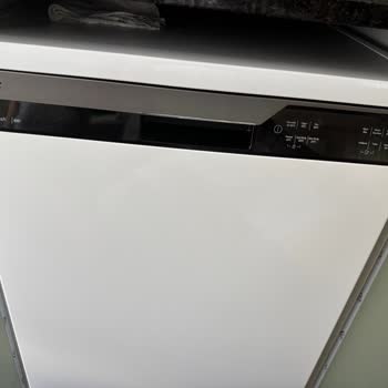 Arçelik Bulaşık Makinesinde Paslanma Ve Servis Gecikmesi