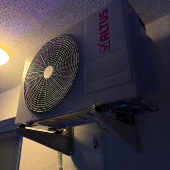 Kurulum Sonrası Çatır Çutur Sesli Klima, Servis Kontrolü Ve Değişim Talebi