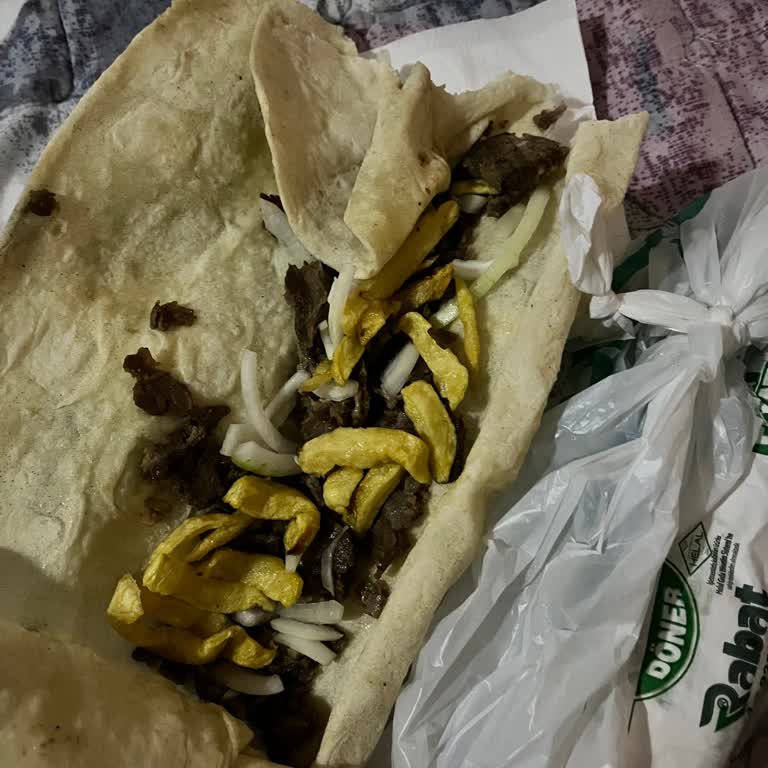Migros Yemek Soğan Çıkarma Seçeneği Olmadan Yanlış Ve Soğuk Sipariş