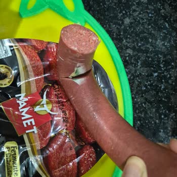 Namet Firmasından Küflü Sucuk Şikayeti Ve Gıda Güvenliği Talebi
