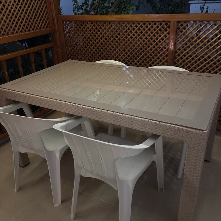 Şenpazar AVM Ne Doğru Sandalyelerim Teslim Edildi Ne De Süreçle İlgili Net Bir Açıklama Yapıldı