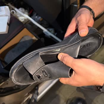İnci Terliğinin Kısa Sürede Taban Kopması Ve Renk Solması Hayal Kırıklığına Yol Açtı